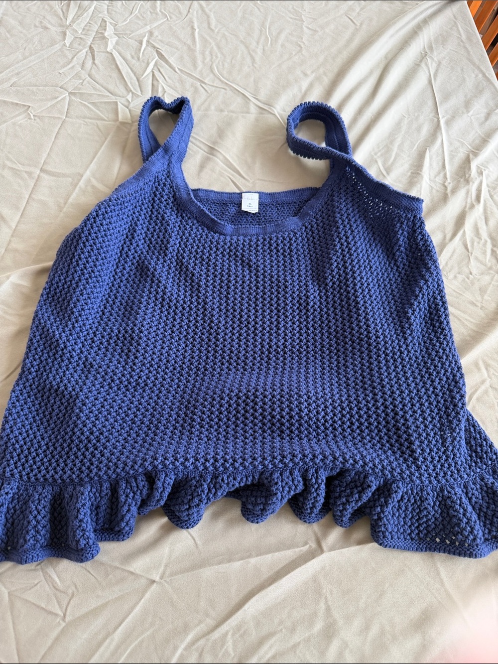 Old Navy Blue Knit Ruffle Hem Tank cropped size xl tall